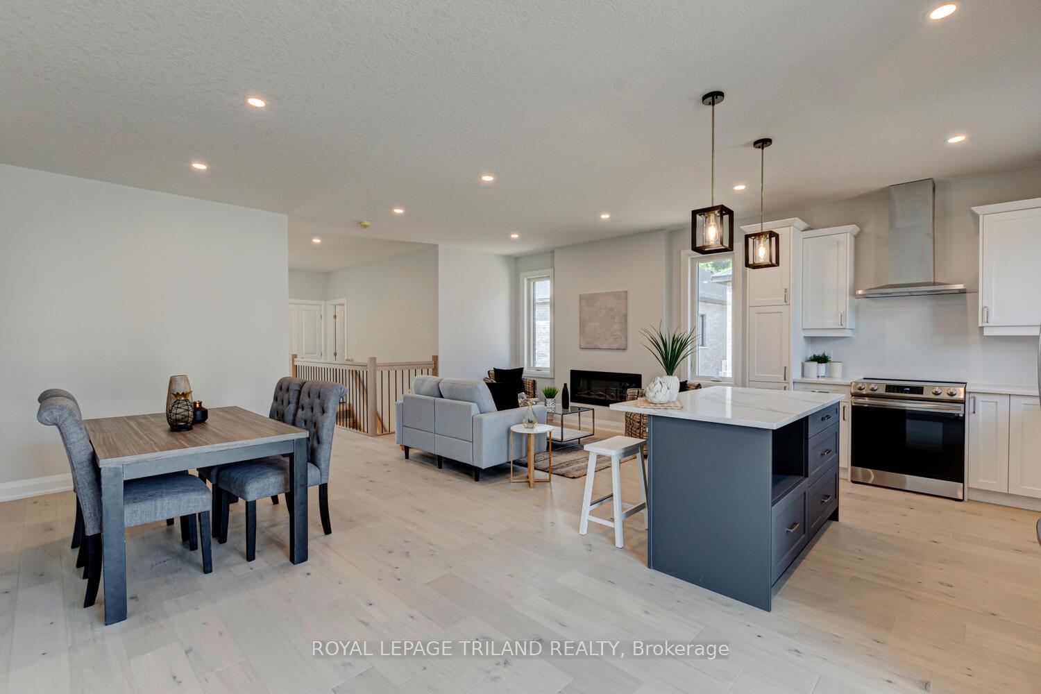 Photo 13 of Unit 58, 383 Daventry Way, Middlesex Centre, Rural Middlesex Centre — HOMEH
