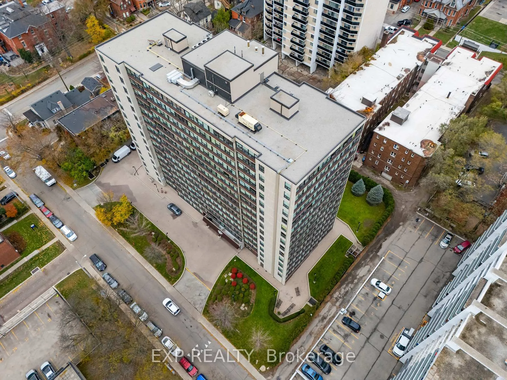 Photo 4 of Unit 1506, 120 Duke Street, Hamilton, Durand — HOMEH