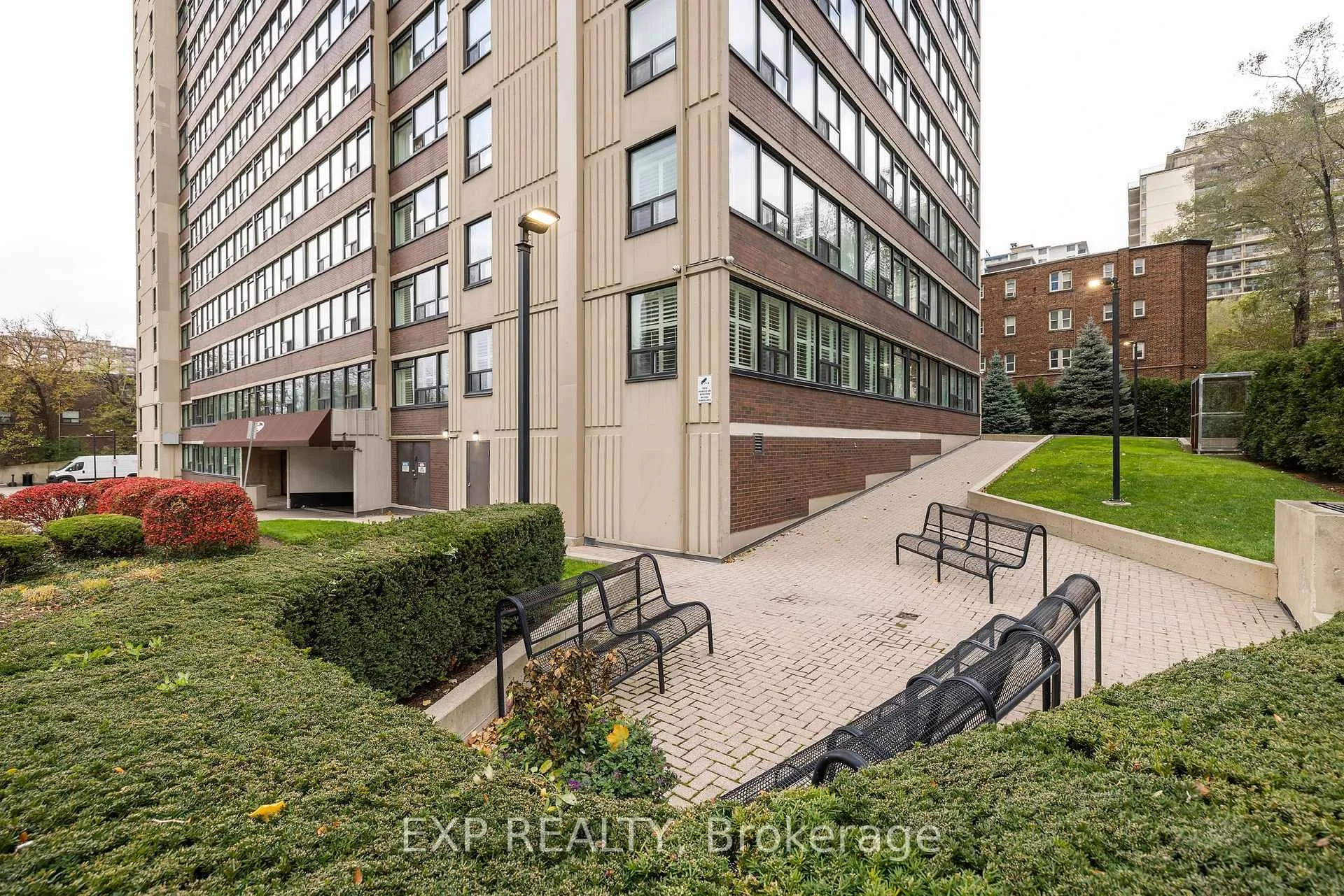 Photo 8 of Unit 1506, 120 Duke Street, Hamilton, Durand — HOMEH