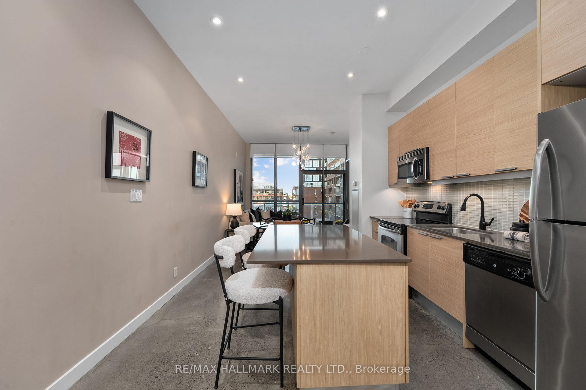 Photo 5 of Unit 503, 625 Queen Street E, Toronto, South Riverdale — HOMEH