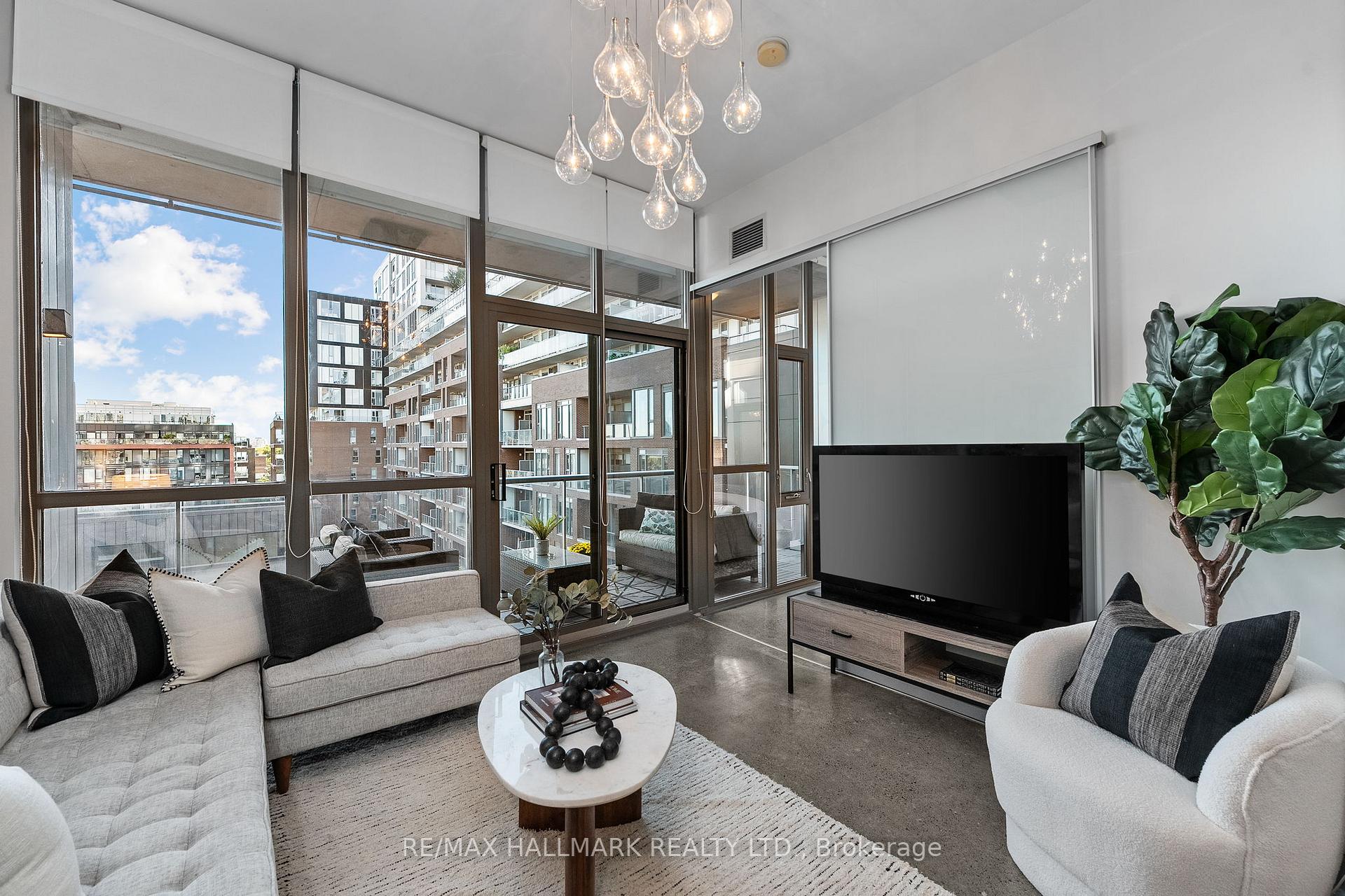 Photo 8 of Unit 503, 625 Queen Street E, Toronto, South Riverdale — HOMEH