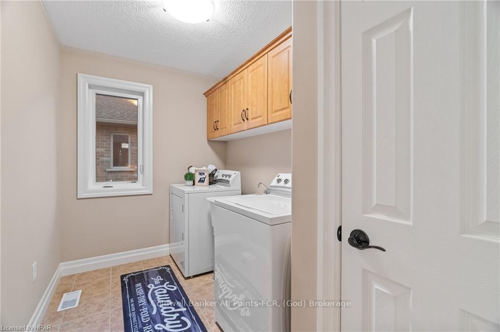 Photo 10 of Unit 4, 7 Fairhaven Lane E, Goderich, Goderich (Town) — HOMEH