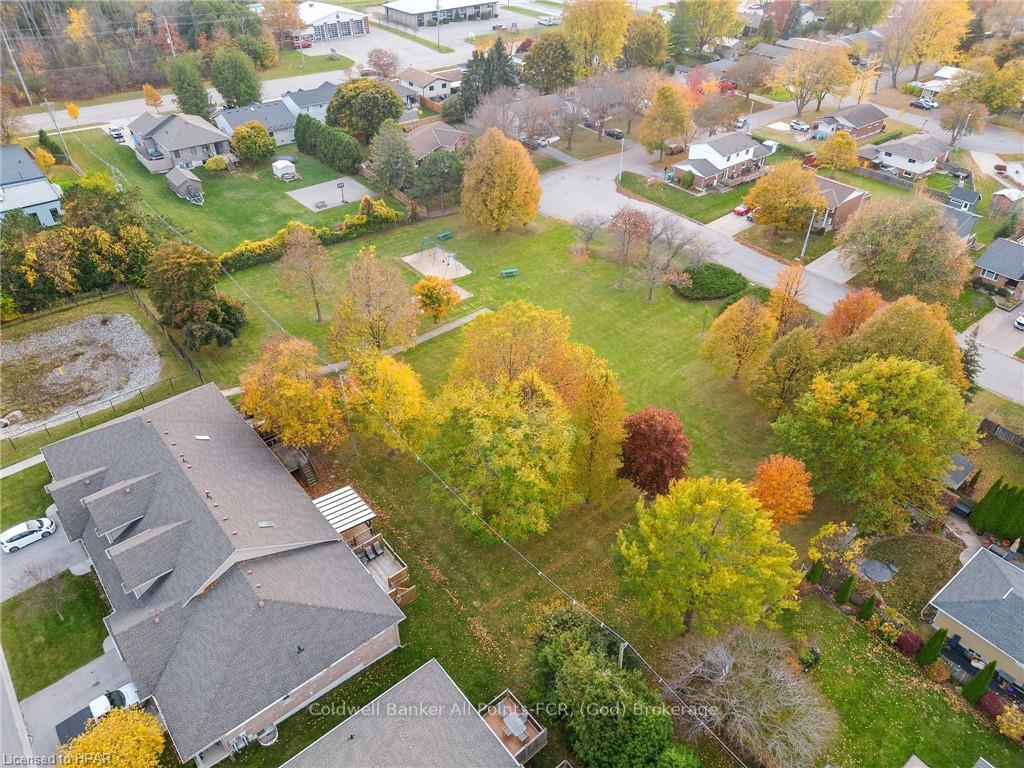 Photo 37 of Unit 4, 7 Fairhaven Lane E, Goderich, Goderich (Town) — HOMEH