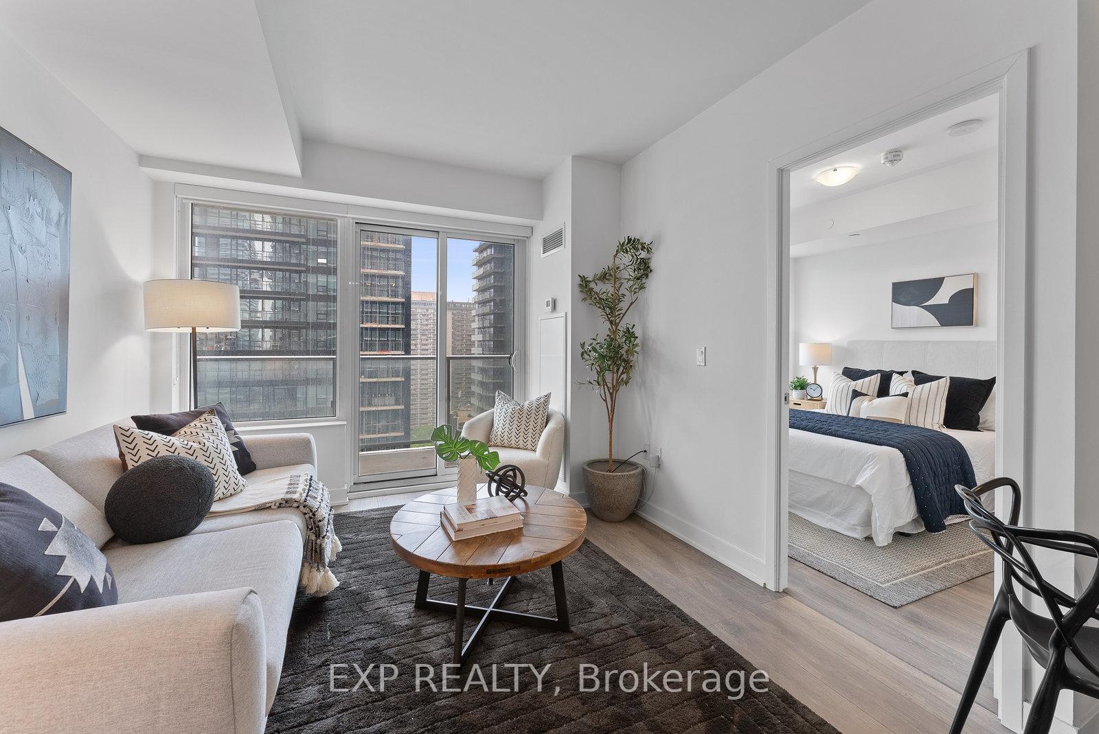 Photo 14 of Unit 2011, 99 Broadway Avenue, Toronto, Mount Pleasant West — HOMEH