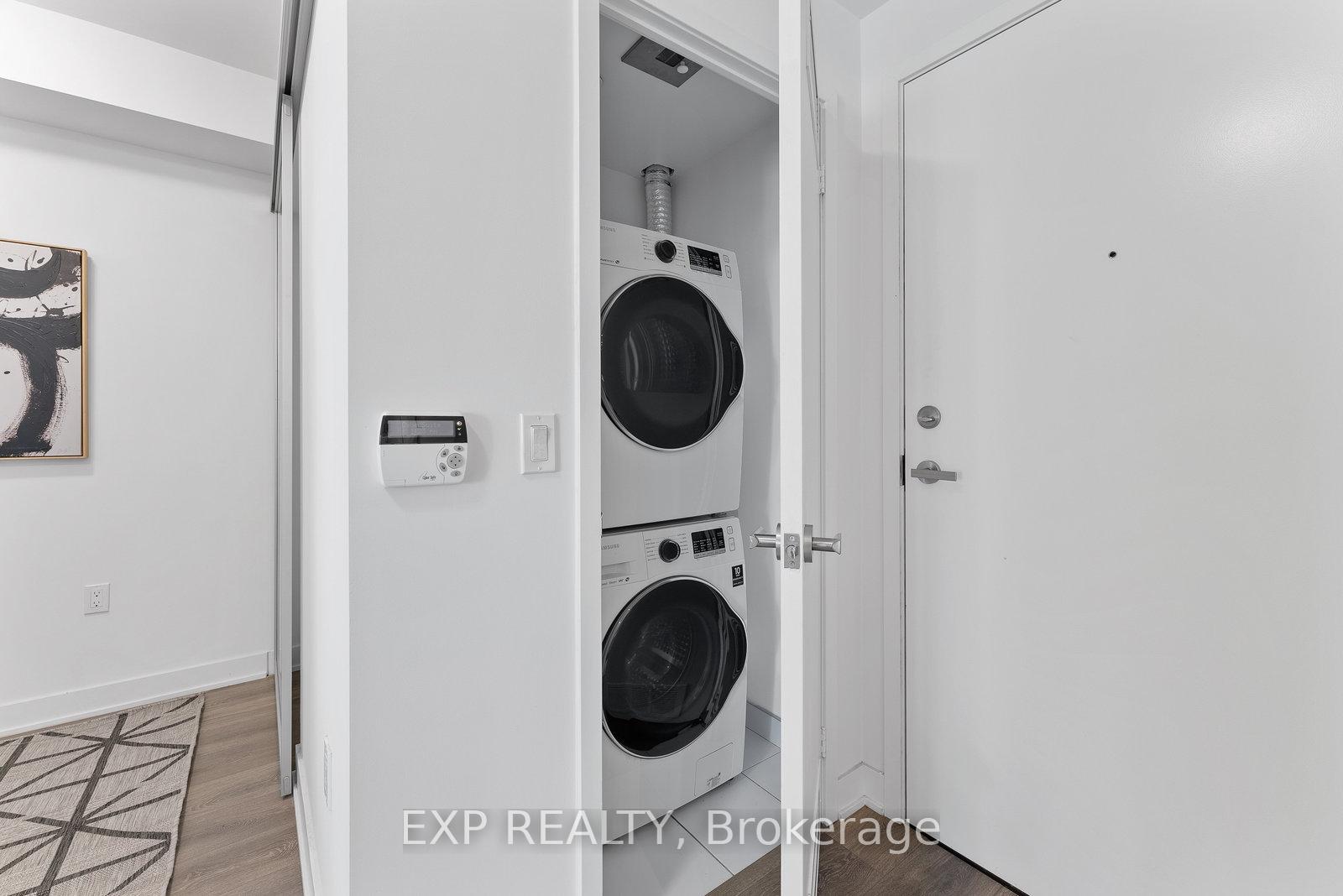 Photo 26 of Unit 2011, 99 Broadway Avenue, Toronto, Mount Pleasant West — HOMEH