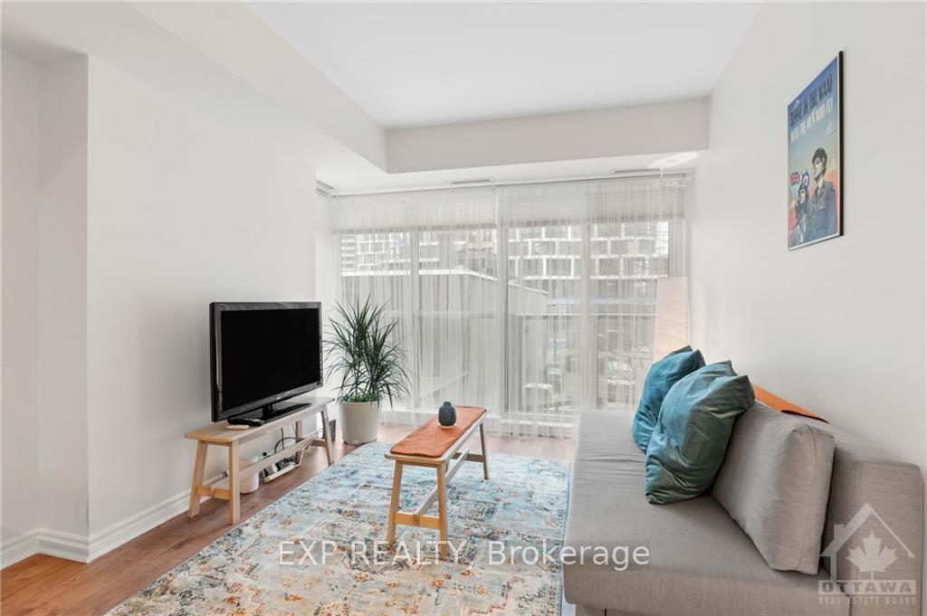 Photo 12 of Unit 303, 445 Laurier Avenue, Ottawa, Ottawa Centre — HOMEH
