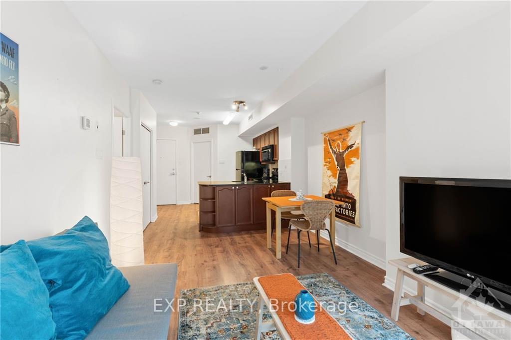 Photo 13 of Unit 303, 445 Laurier Avenue, Ottawa, Ottawa Centre — HOMEH