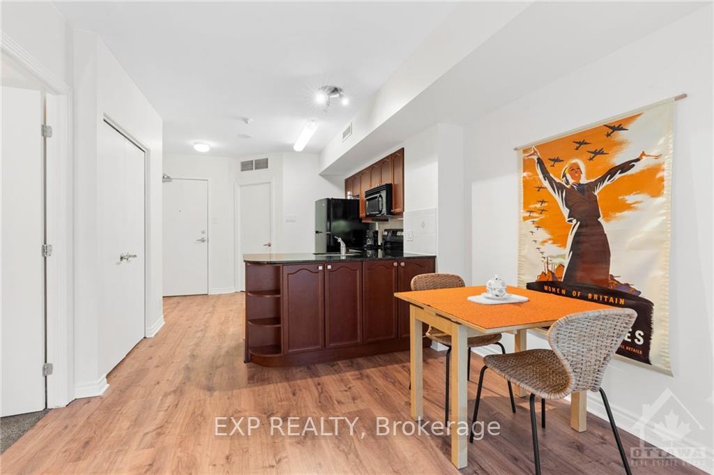 Photo 14 of Unit 303, 445 Laurier Avenue, Ottawa, Ottawa Centre — HOMEH