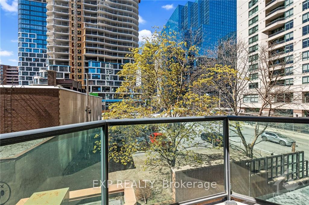 Photo 18 of Unit 303, 445 Laurier Avenue, Ottawa, Ottawa Centre — HOMEH
