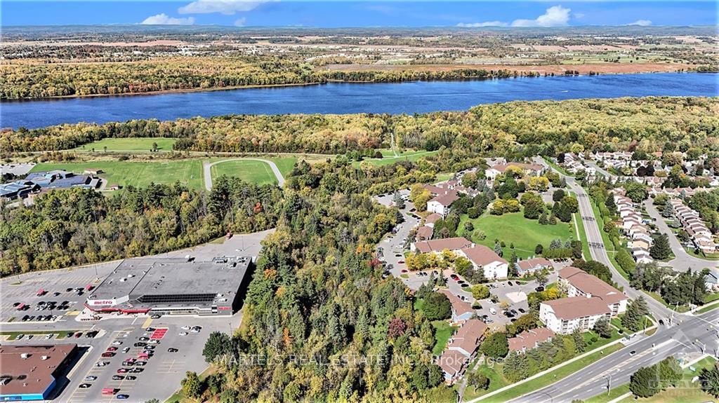Photo 15 of Unit 314, 6434 Bilberry Drive, Ottawa, Orleans Wood — HOMEH