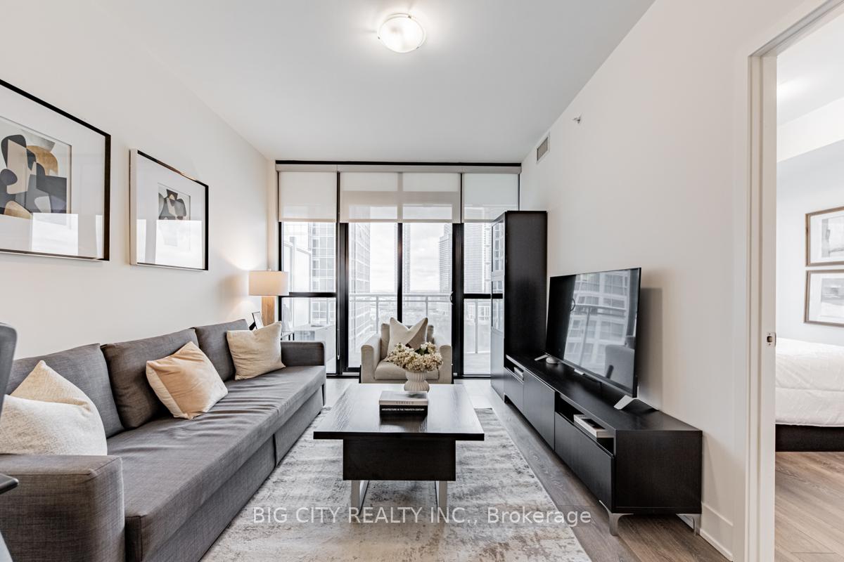 Photo 7 of Unit 1105, 2908 Highway 7, Vaughan, Vaughan Corporate Centre — HOMEH