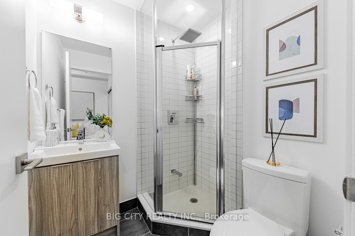 Photo 13 of Unit 1105, 2908 Highway 7, Vaughan, Vaughan Corporate Centre — HOMEH