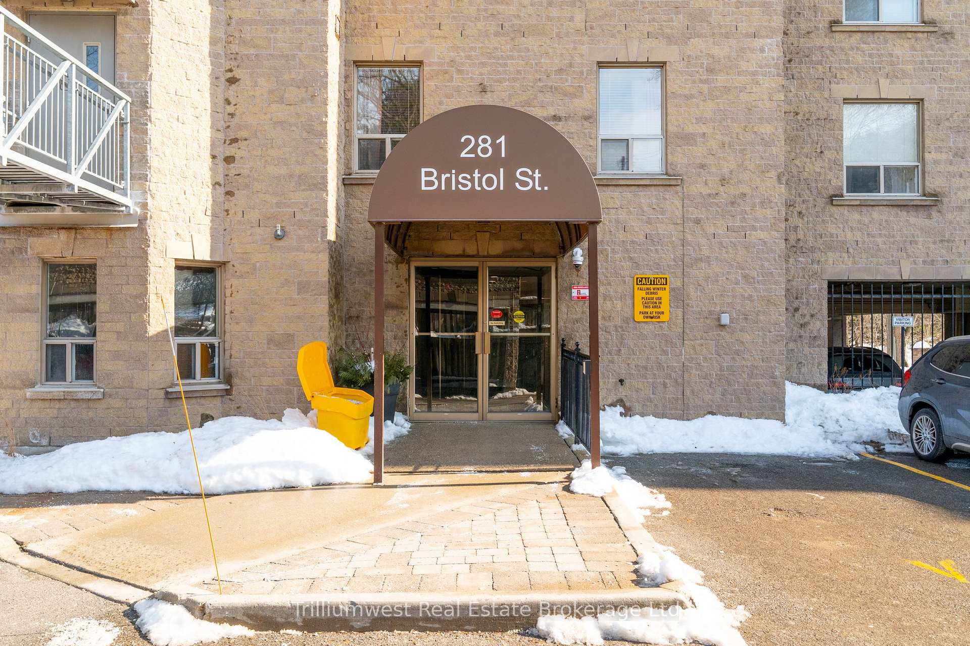 Photo 3 of Unit 704, 281 Bristol Street, Guelph, Junction/Onward Willow — HOMEH