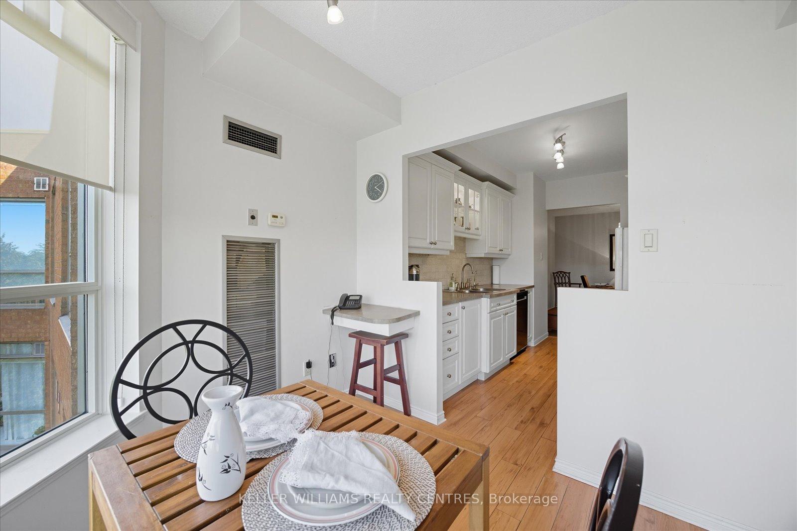 Photo 16 of Unit 619, 14924 Yonge Street, Aurora, Aurora Highlands — HOMEH