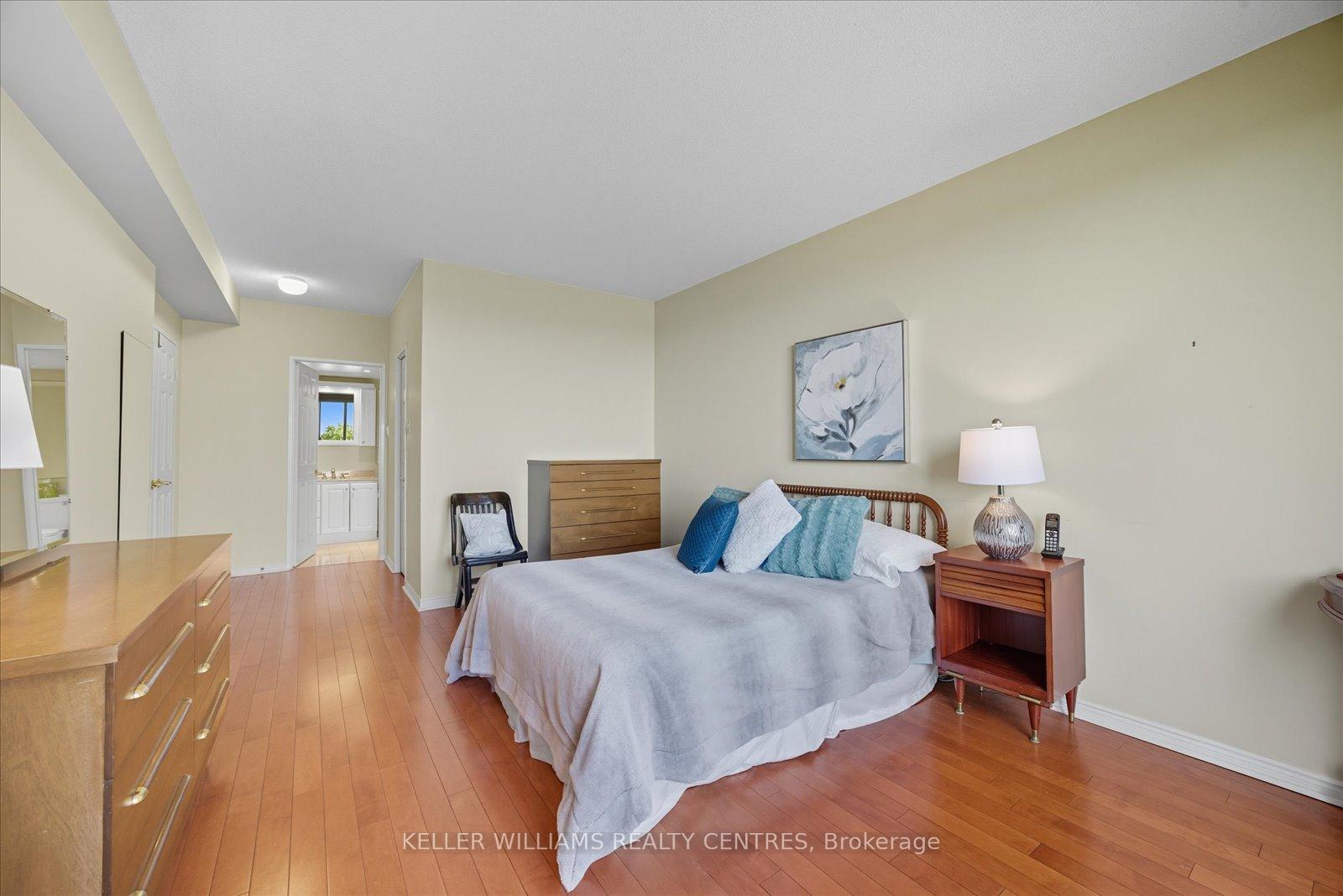 Photo 20 of Unit 619, 14924 Yonge Street, Aurora, Aurora Highlands — HOMEH
