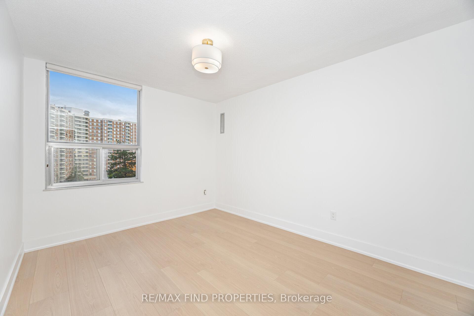 Photo 21 of Unit 301, 5 Shady Golfway, Toronto, Flemingdon Park — HOMEH