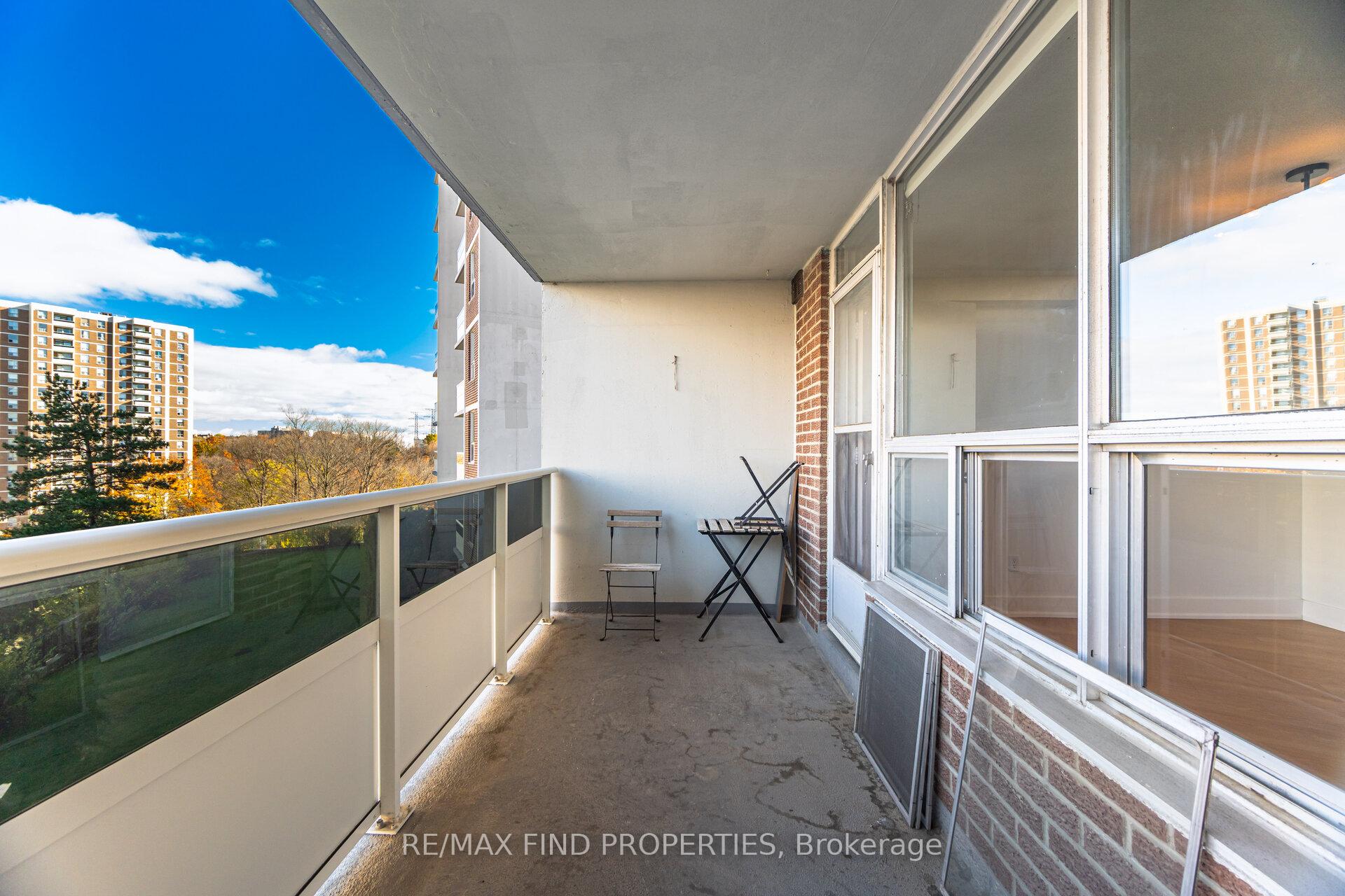Photo 30 of Unit 301, 5 Shady Golfway, Toronto, Flemingdon Park — HOMEH