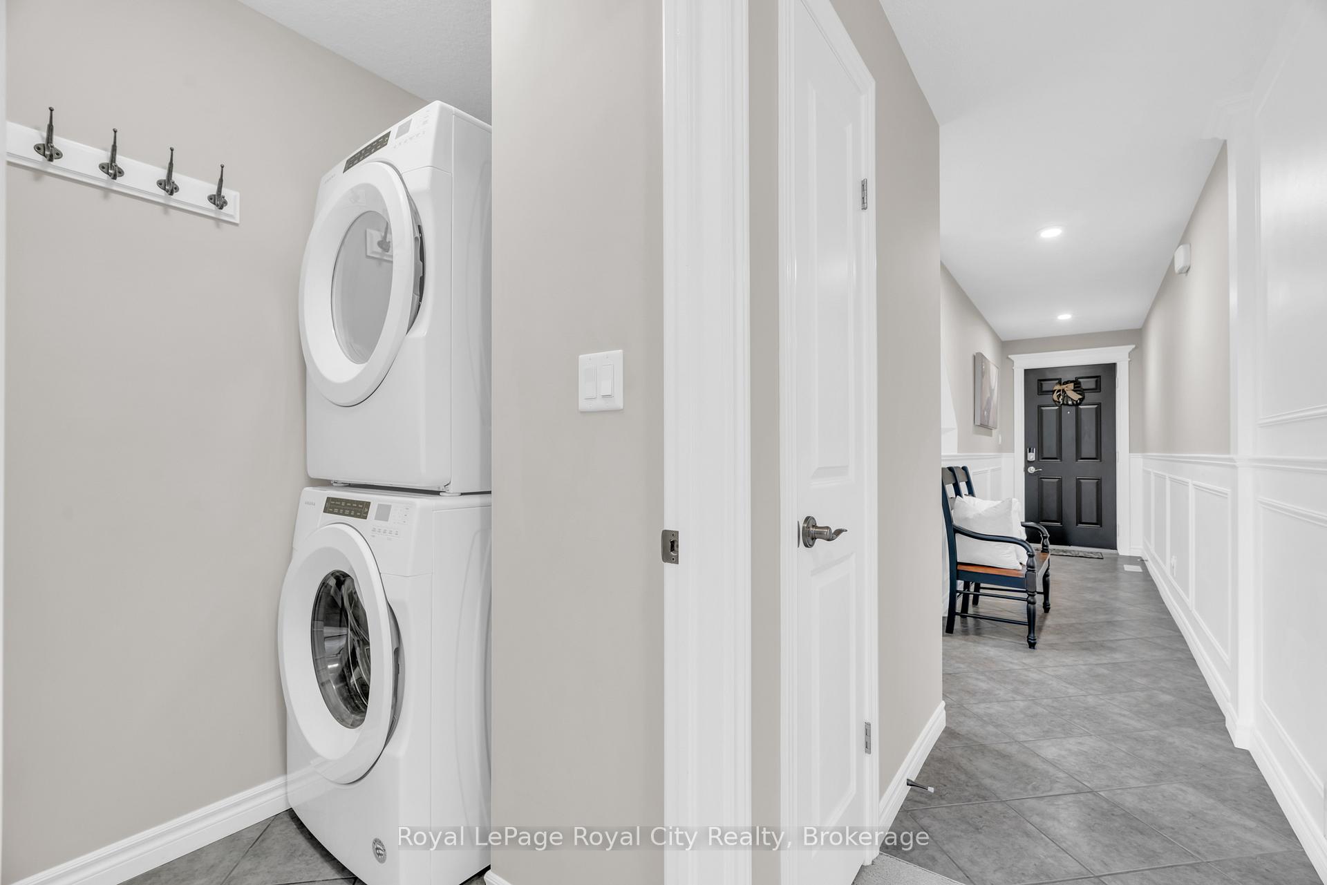 Photo 8 of Unit 20A, 146 Downey Road, Guelph, Kortright Hills — HOMEH