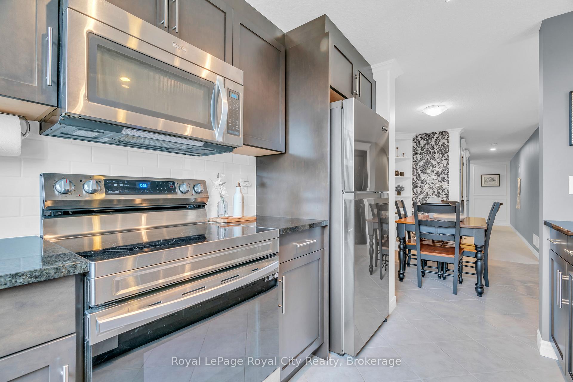Photo 21 of Unit 20A, 146 Downey Road, Guelph, Kortright Hills — HOMEH
