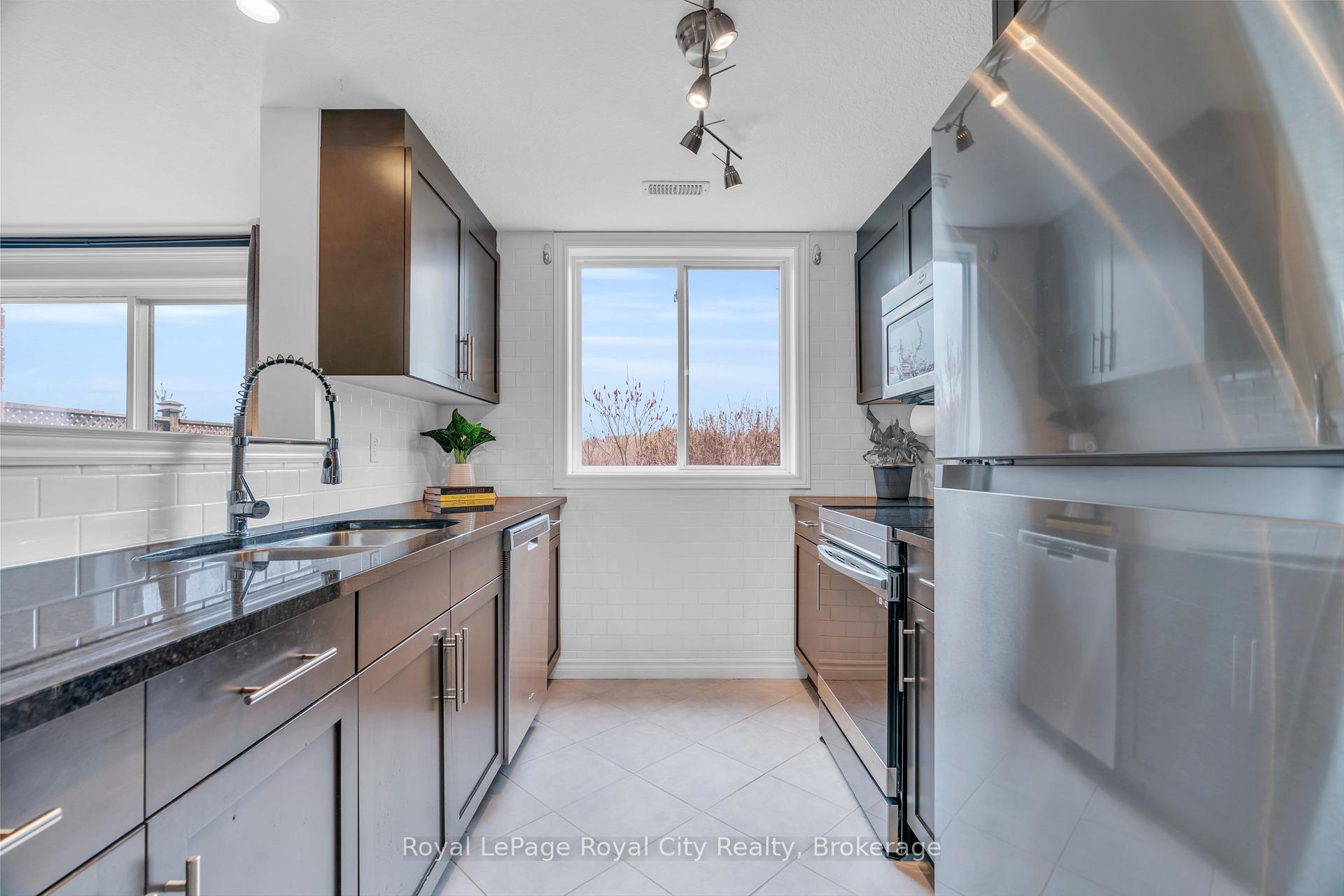 Photo 37 of Unit 20A, 146 Downey Road, Guelph, Kortright Hills — HOMEH
