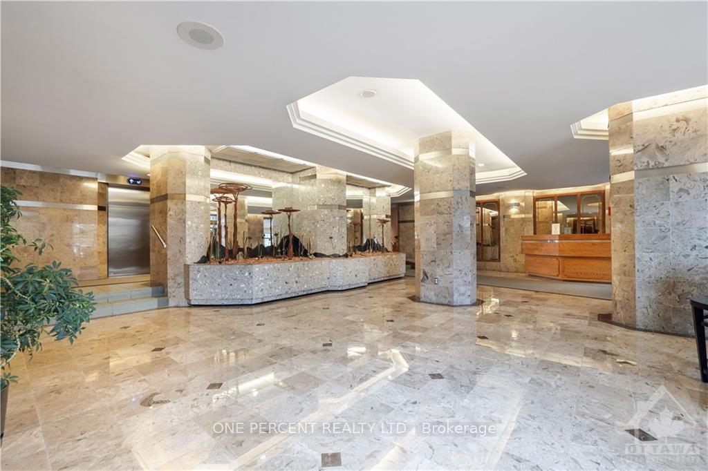 Photo 2 of Unit 1612, 2759 Carousel Crescent, Ottawa, Emerald Woods/Sawmill Creek — HOMEH