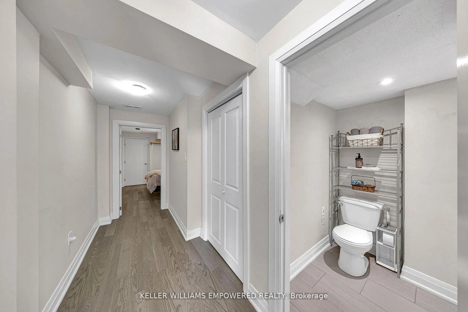 Photo 16 of 93 Beaverbrook Crescent, Vaughan, Rural Vaughan — HOMEH