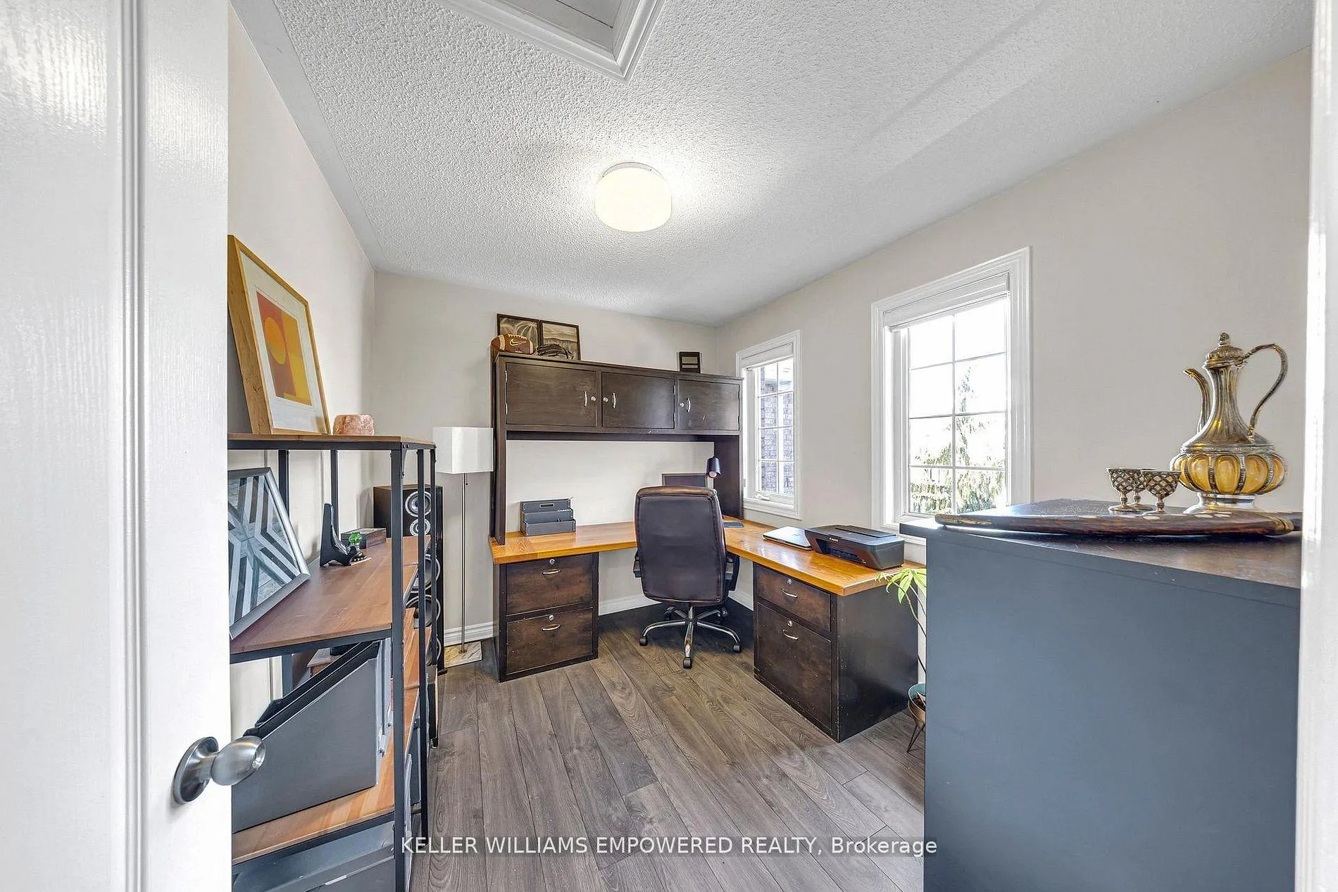 Photo 26 of 93 Beaverbrook Crescent, Vaughan, Rural Vaughan — HOMEH