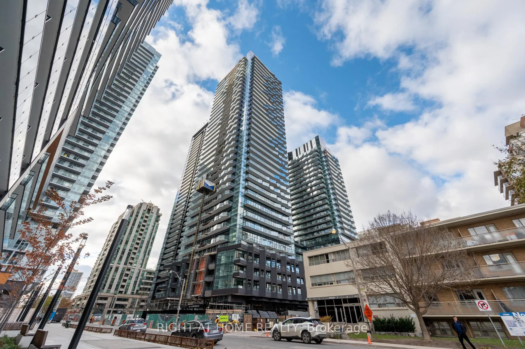 Front of Unit 203N, 120 Broadway Avenue