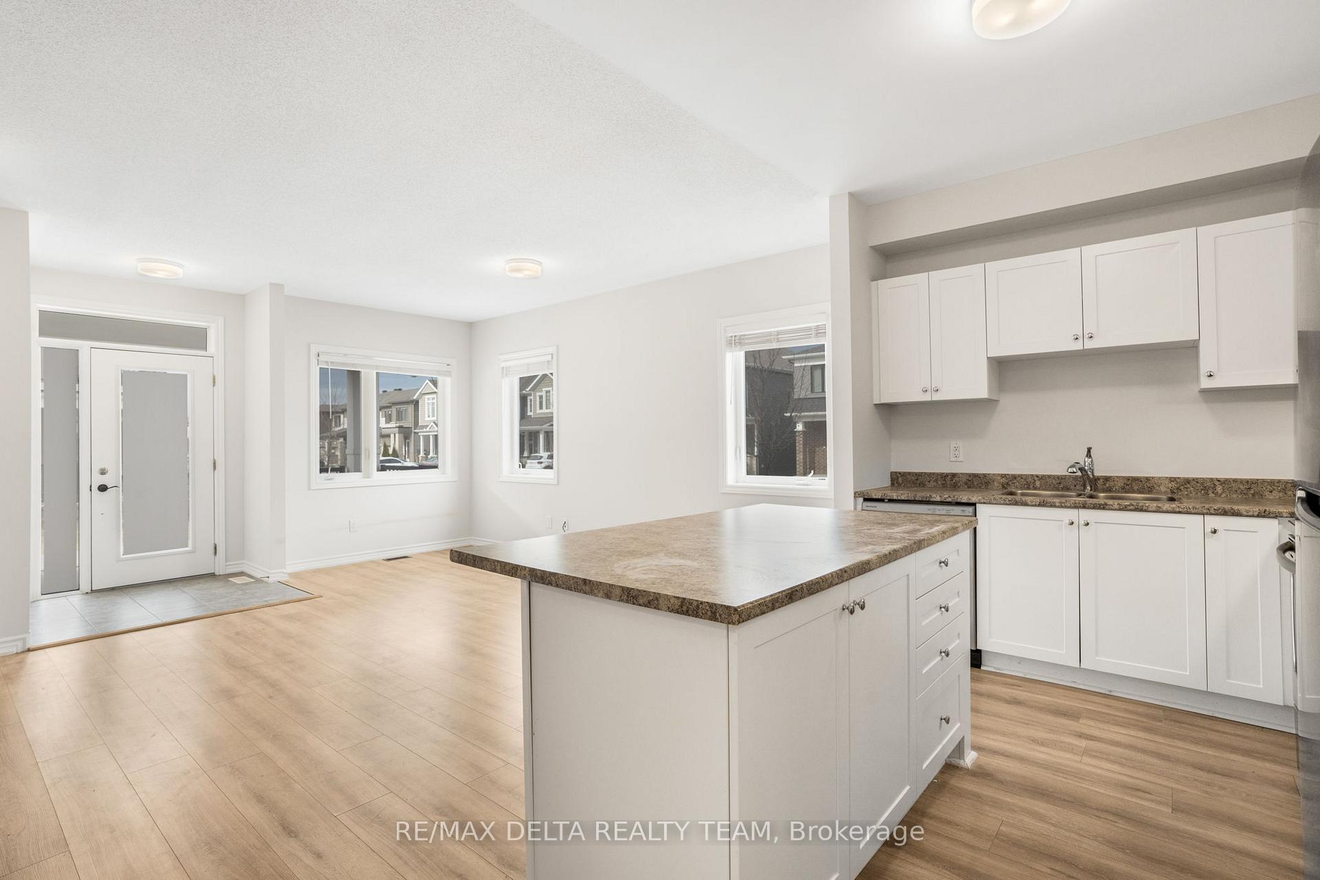 Photo 17 of Unit 1, 251 Zenith Private, Ottawa, Barrhaven - Half Moon Bay — HOMEH