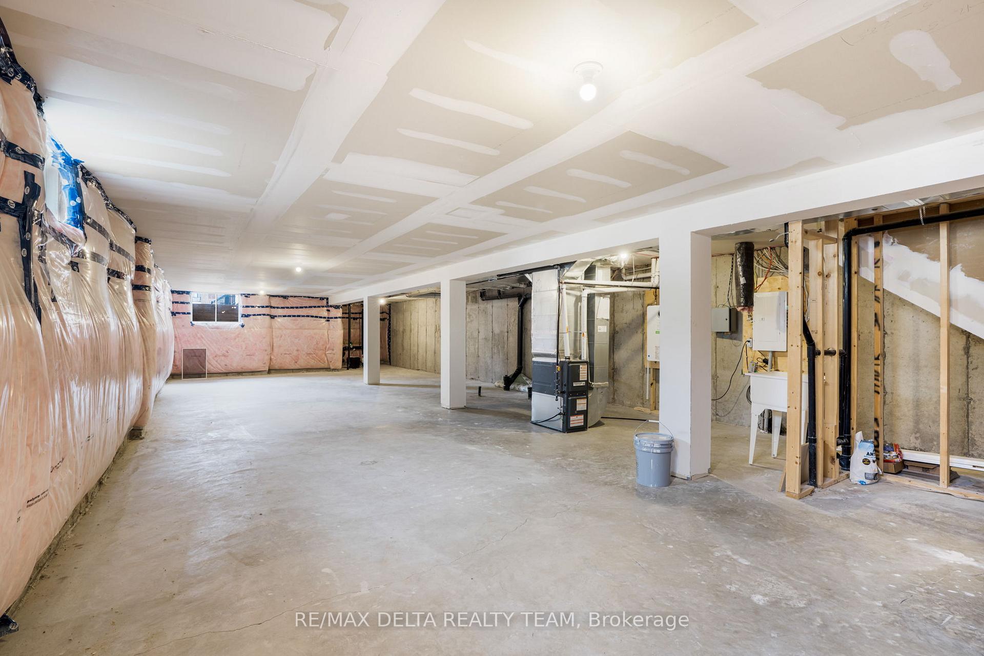 Photo 23 of Unit 1, 251 Zenith Private, Ottawa, Barrhaven - Half Moon Bay — HOMEH