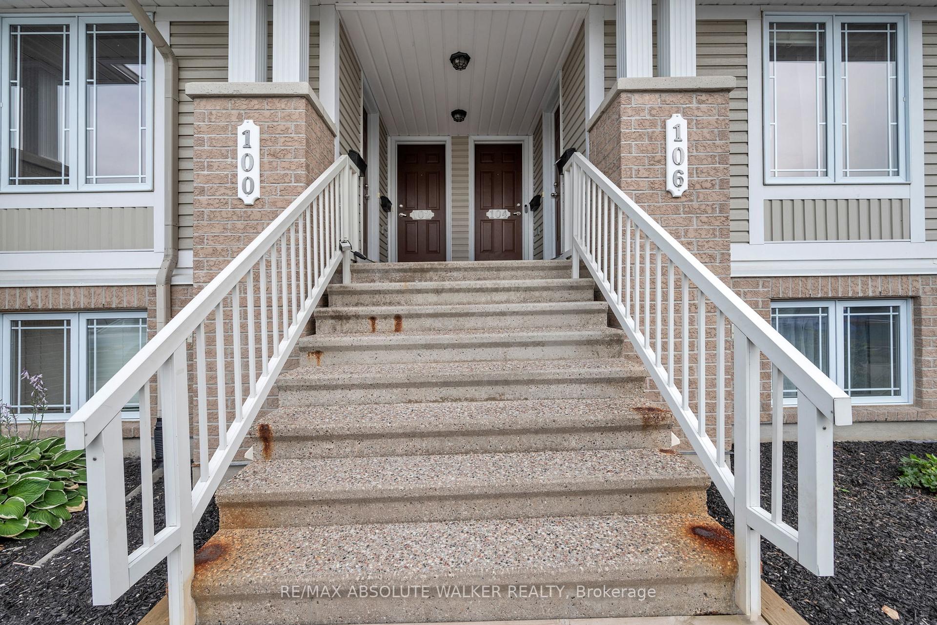 Photo 2 of 102 Brentmore Private, Ottawa, Avalon East — HOMEH