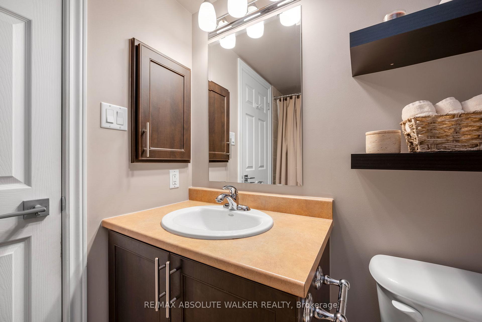 Photo 35 of 102 Brentmore Private, Ottawa, Avalon East — HOMEH
