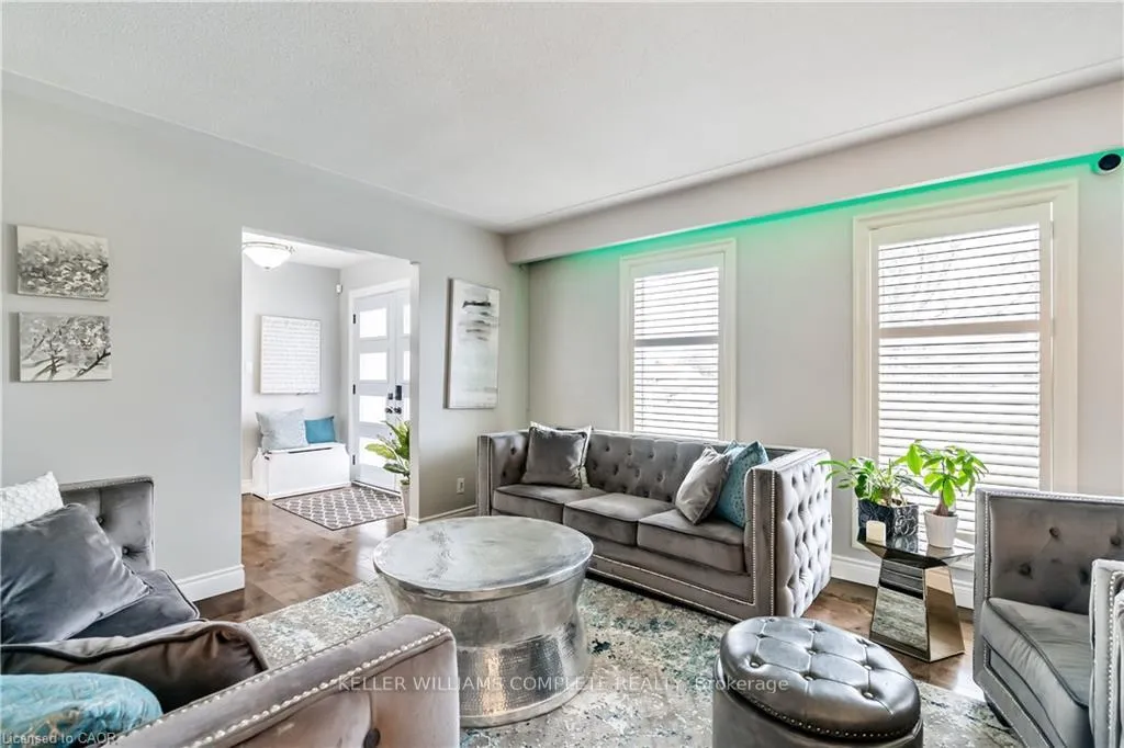 Photo 12 of 56 Kirby Avenue, Hamilton, Greensville — HOMEH
