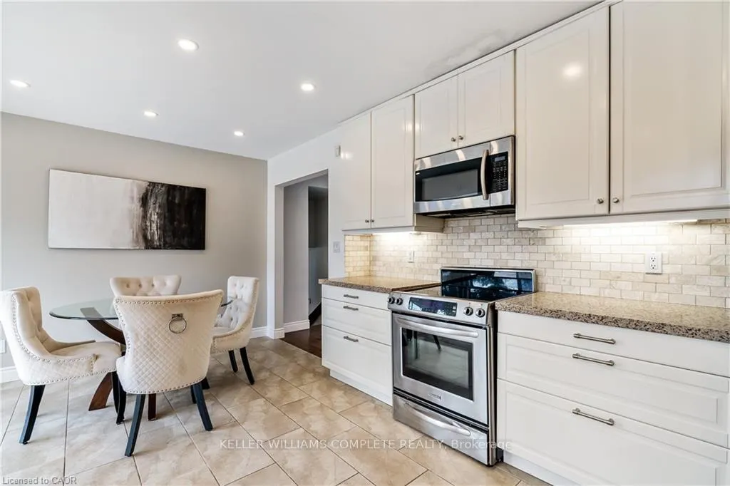 Photo 19 of 56 Kirby Avenue, Hamilton, Greensville — HOMEH
