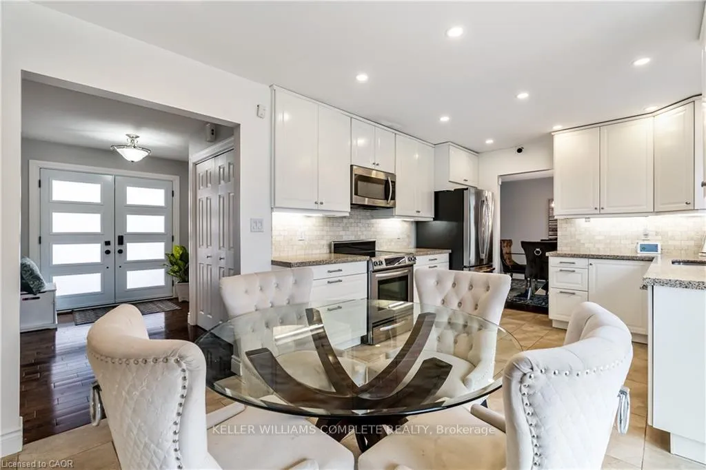 Photo 21 of 56 Kirby Avenue, Hamilton, Greensville — HOMEH