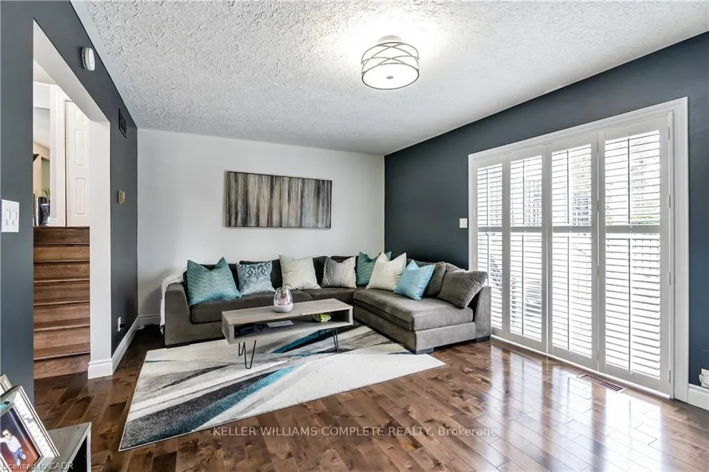 Photo 39 of 56 Kirby Avenue, Hamilton, Greensville — HOMEH