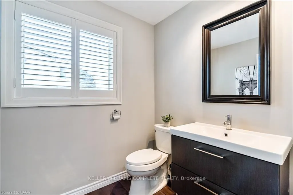 Photo 40 of 56 Kirby Avenue, Hamilton, Greensville — HOMEH