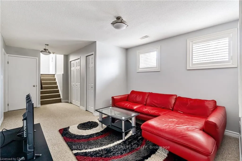 Photo 42 of 56 Kirby Avenue, Hamilton, Greensville — HOMEH