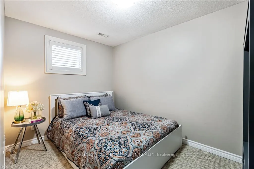 Photo 43 of 56 Kirby Avenue, Hamilton, Greensville — HOMEH