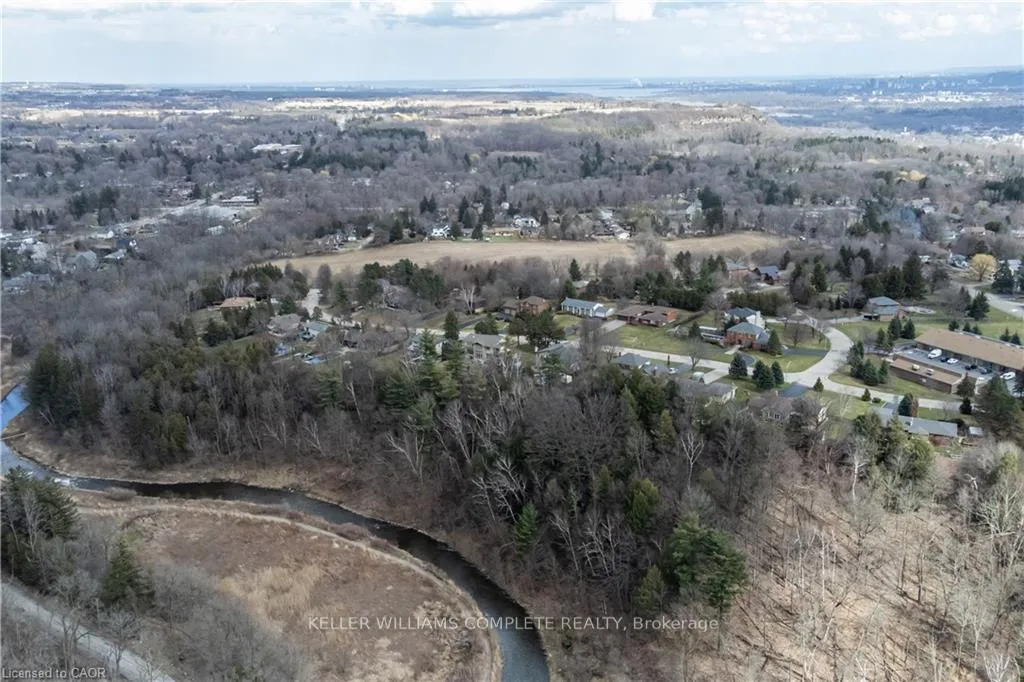 Photo 48 of 56 Kirby Avenue, Hamilton, Greensville — HOMEH