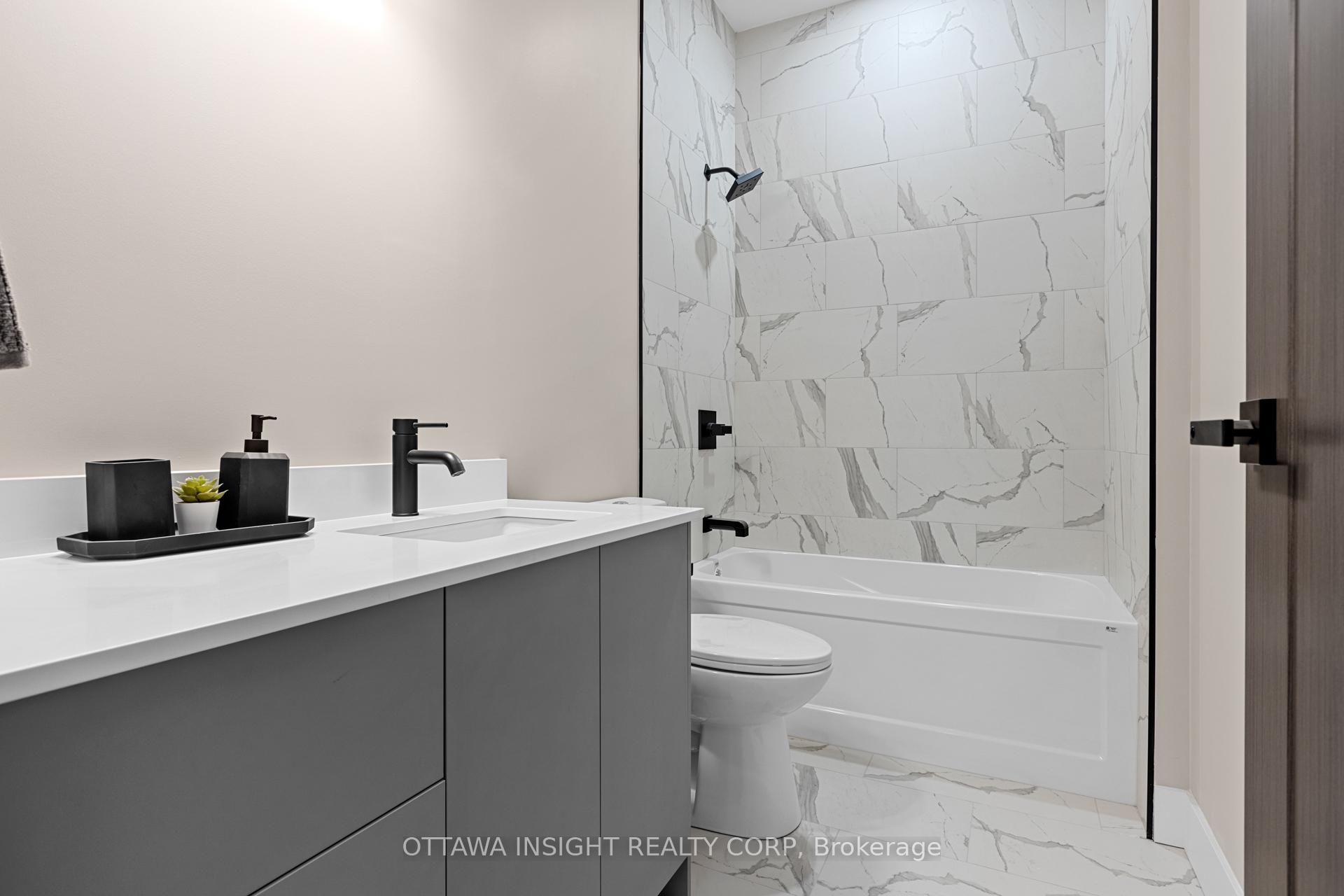Photo 32 of Unit 2FB, 180 Kanata Avenue, Ottawa, Kanata - Kanata Lakes/Heritage Hills — HOMEH