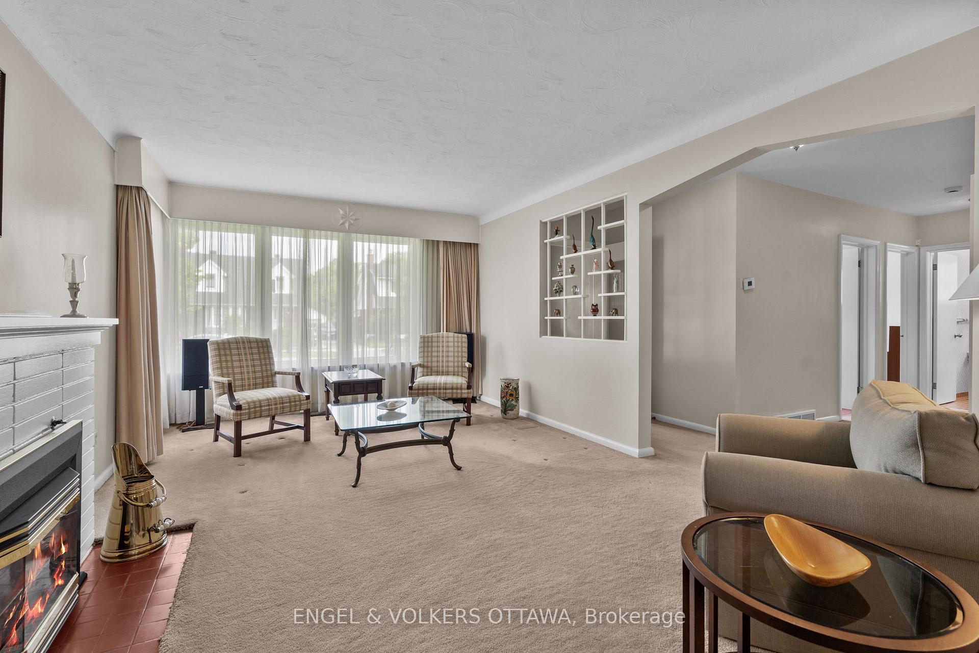 Photo 8 of 888 Chapman Boulevard, Ottawa, Elmvale Acres — HOMEH