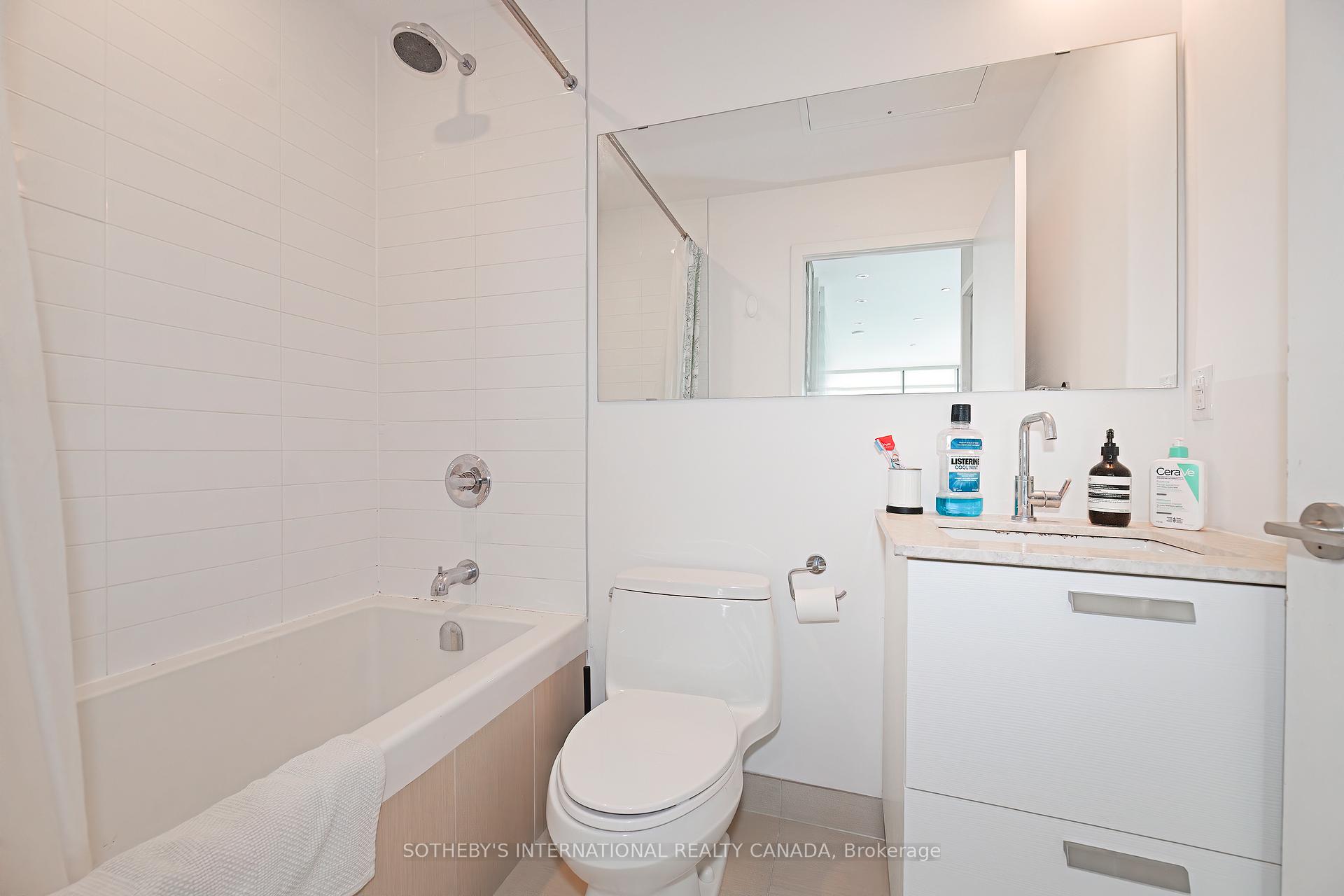 Photo 7 of Unit 1308, 1815 Yonge Street, Toronto, Mount Pleasant West — HOMEH