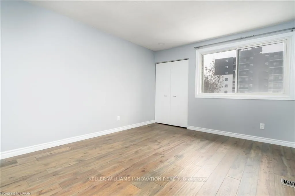 Photo 13 of 42 Wilsonview Avenue, Guelph, Dovercliffe Park/Old University — HOMEH