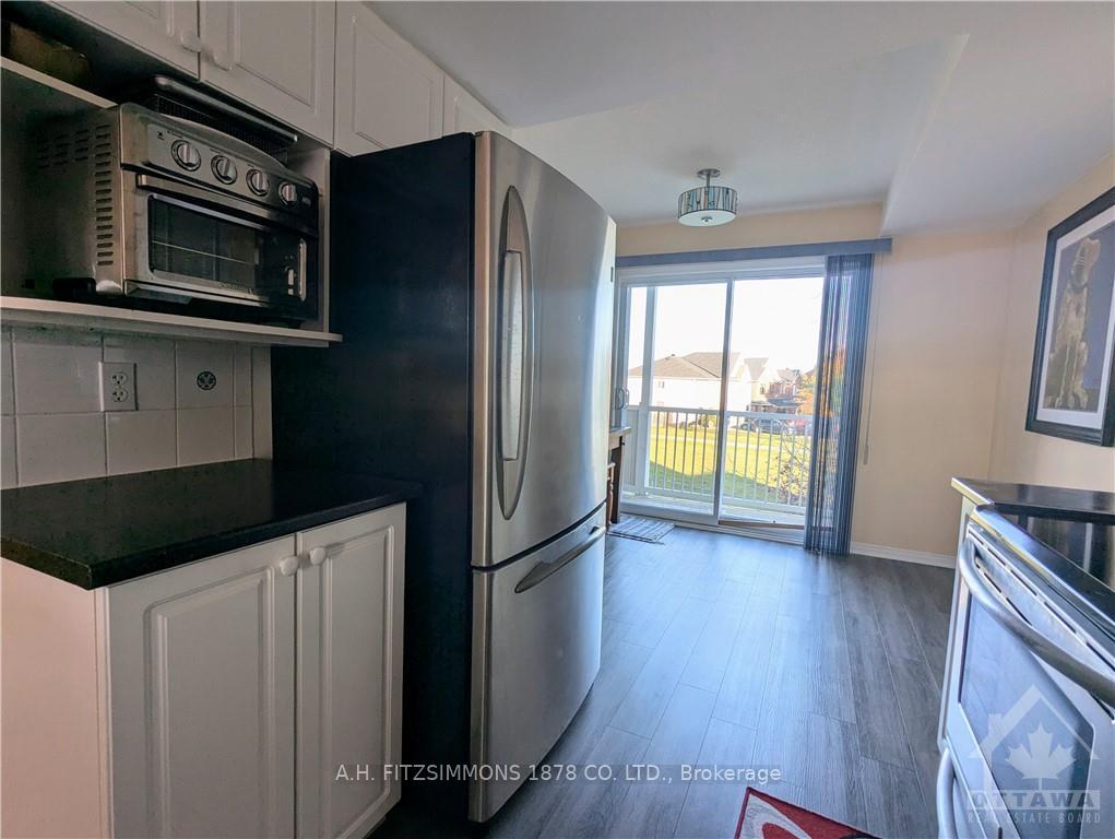 Photo 6 of 2292 Bois Vert Place, Ottawa, Avalon East — HOMEH