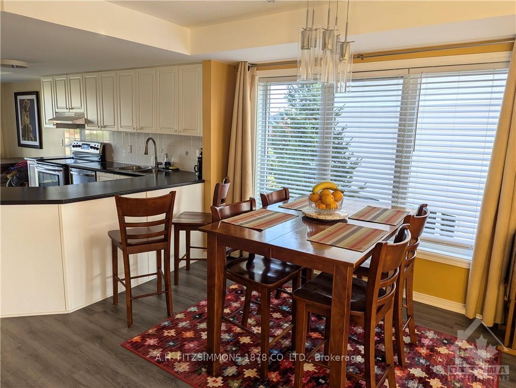 Photo 9 of 2292 Bois Vert Place, Ottawa, Avalon East — HOMEH