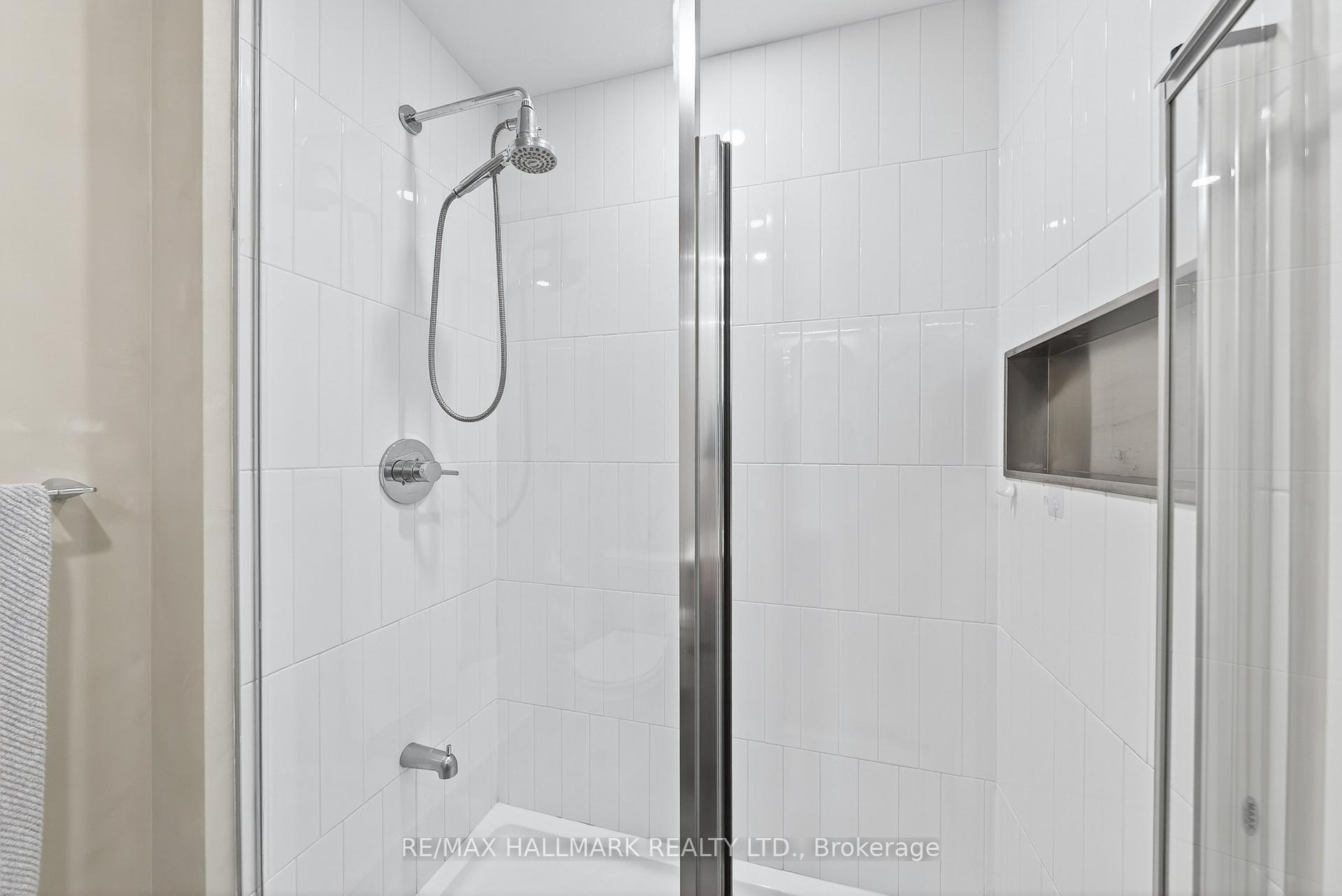 Photo 17 of Unit 901, 7950 Bathurst Street, Vaughan, Beverley Glen — HOMEH