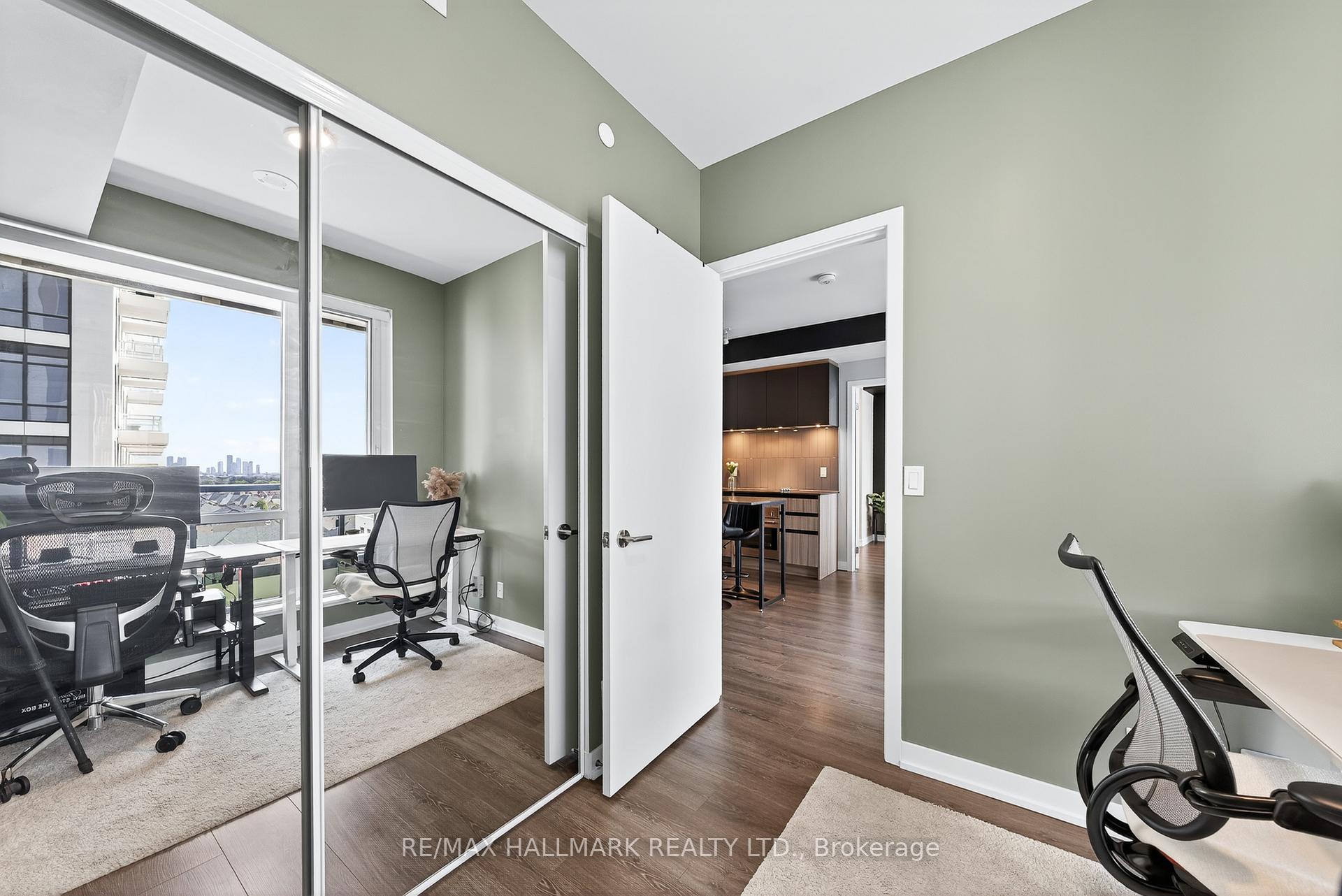 Photo 21 of Unit 901, 7950 Bathurst Street, Vaughan, Beverley Glen — HOMEH