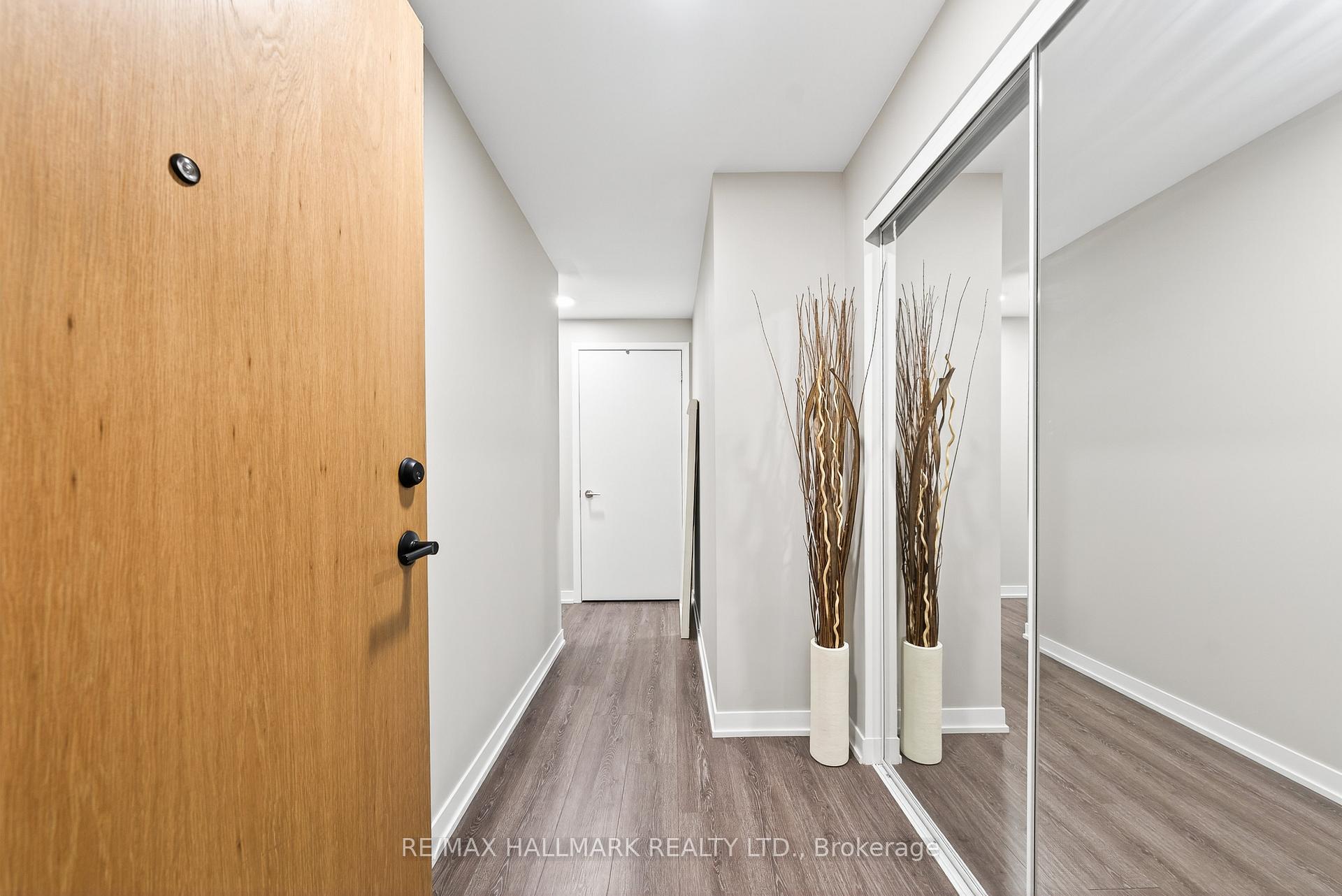Photo 26 of Unit 901, 7950 Bathurst Street, Vaughan, Beverley Glen — HOMEH