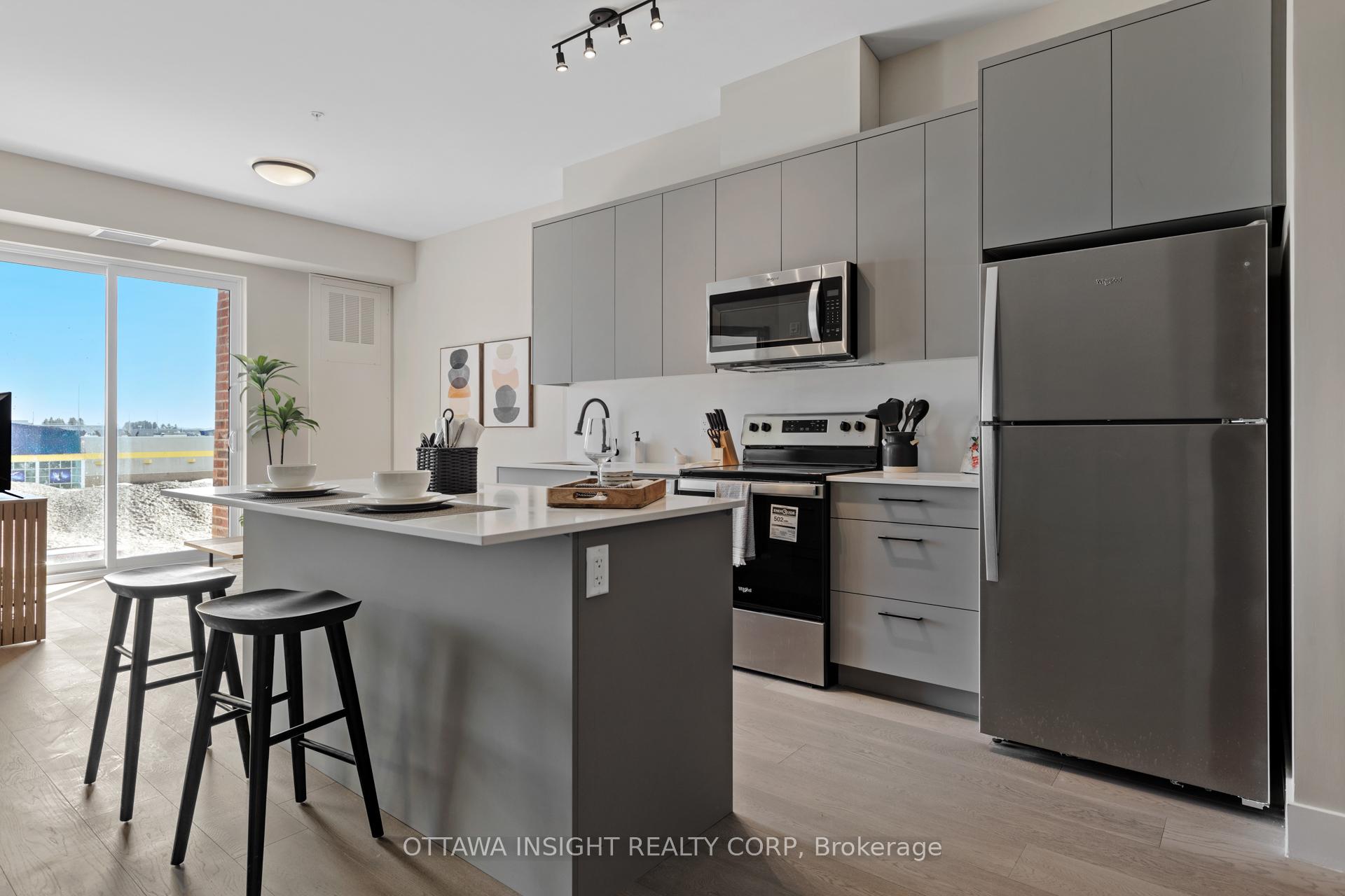 Photo 4 of Unit 2BAi, 180 Kanata Avenue, Ottawa, Kanata - Kanata Lakes/Heritage Hills — HOMEH